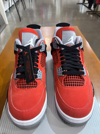 Air Jordan 4 Toro Bravo
