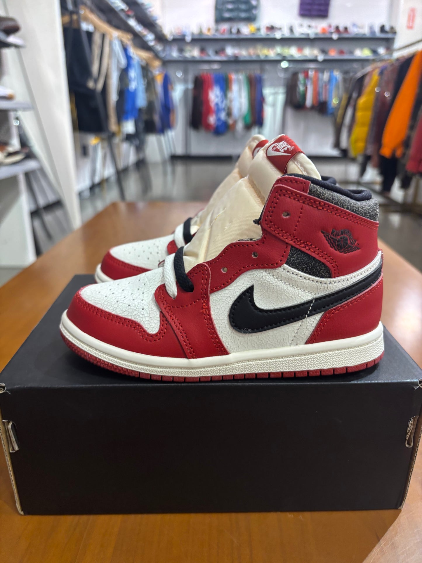 Air Jordan 1 Lost and Found
