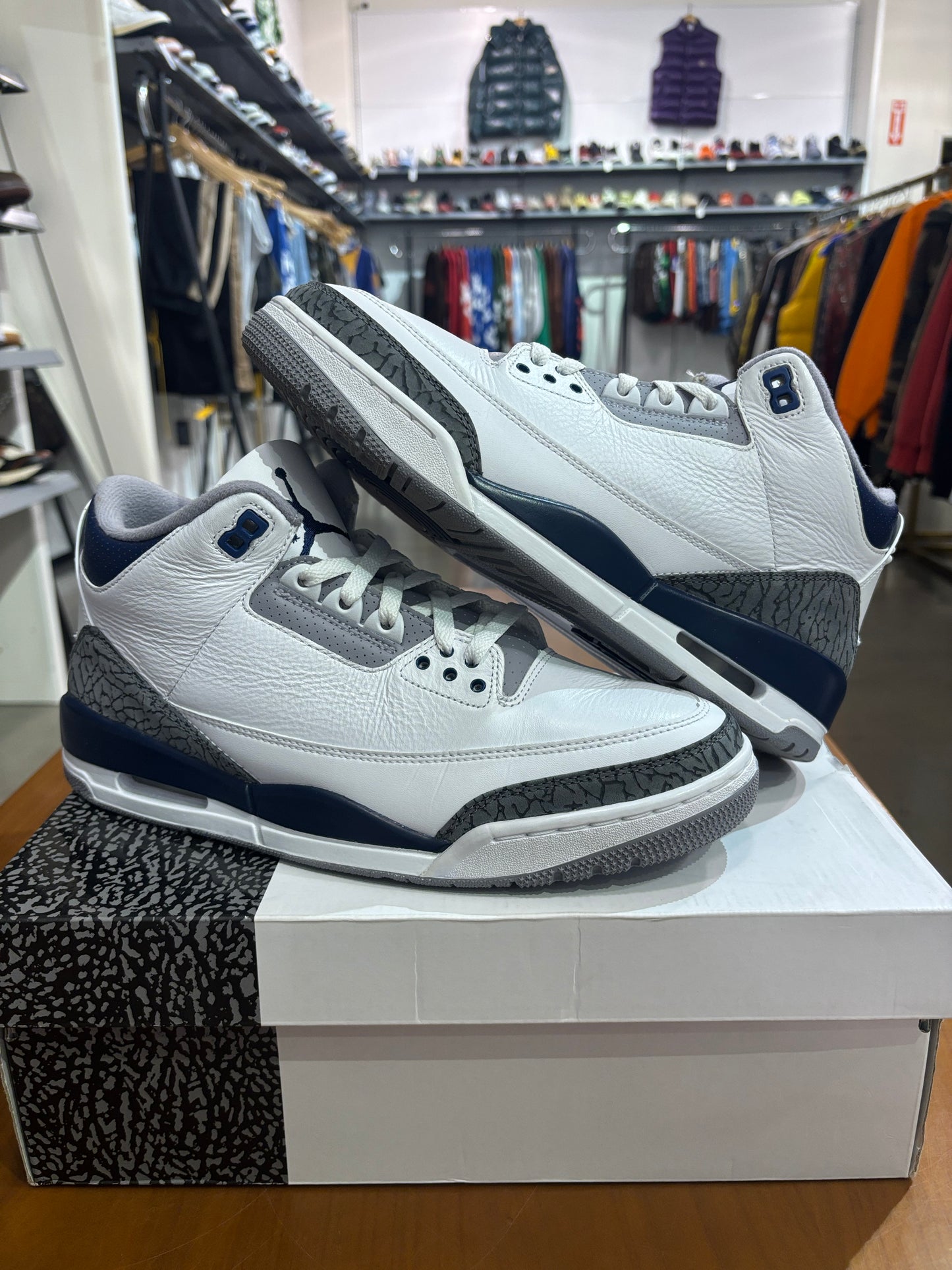 Preowned Air Jordan 3 Midnight Navy