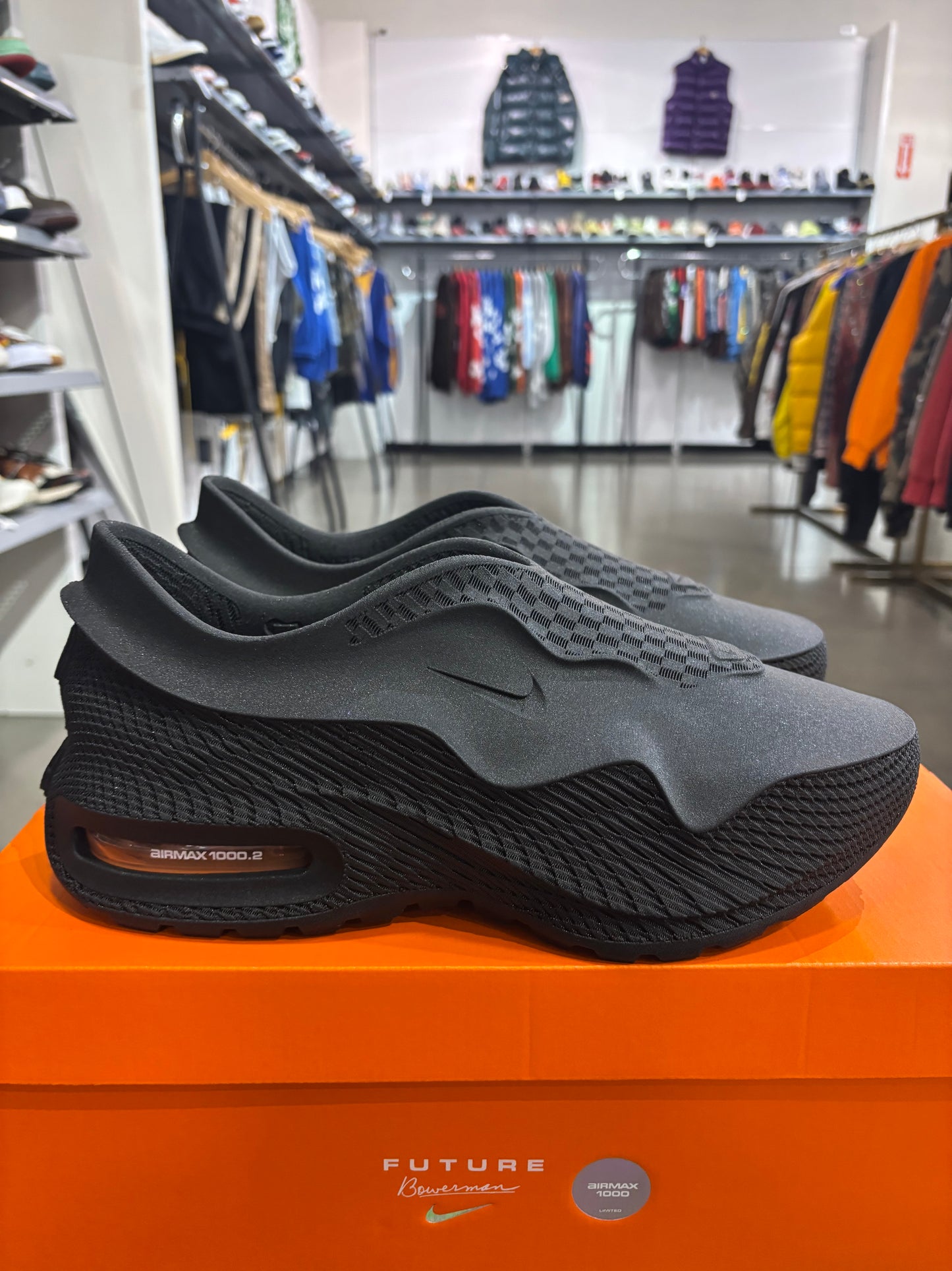 Nike Air Max 1000.2 Black Hyper Crimson