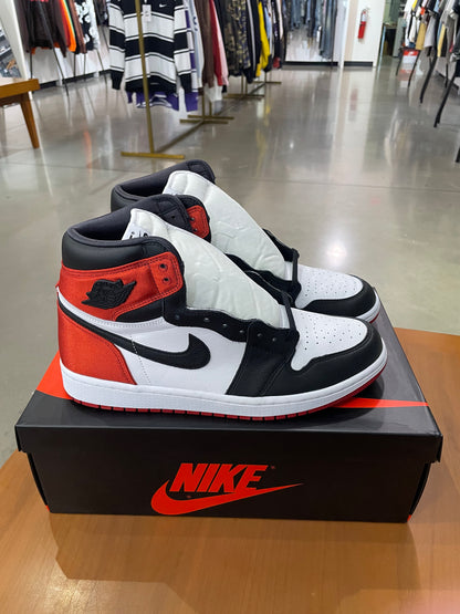 Air Jordan 1 Satin Black Toe