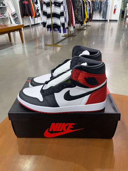 Air Jordan 1 Satin Black Toe