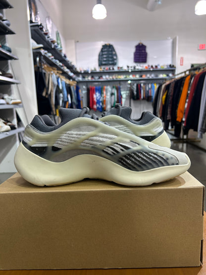 PO Yeezy 700 V3 Fade Salt