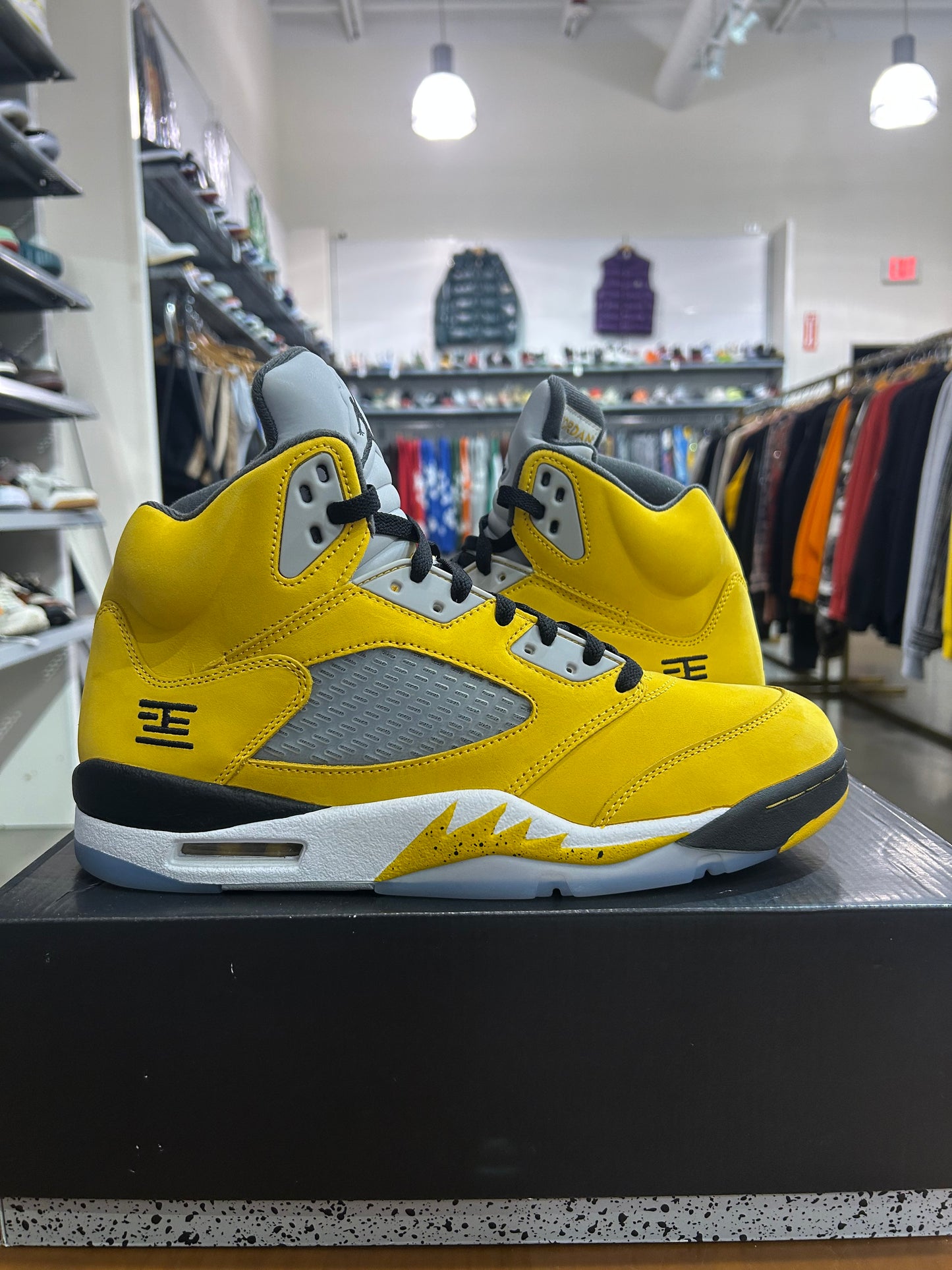 PREOWNED Air Jordan 5 Tokyo