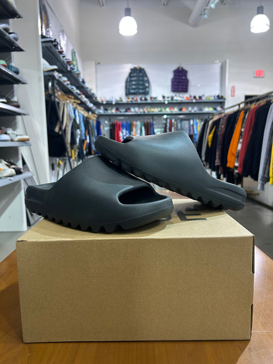 PREOWNED Adidas Yeezy Slide Dark Onyx