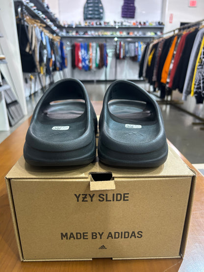 PREOWNED Adidas Yeezy Slide Dark Onyx