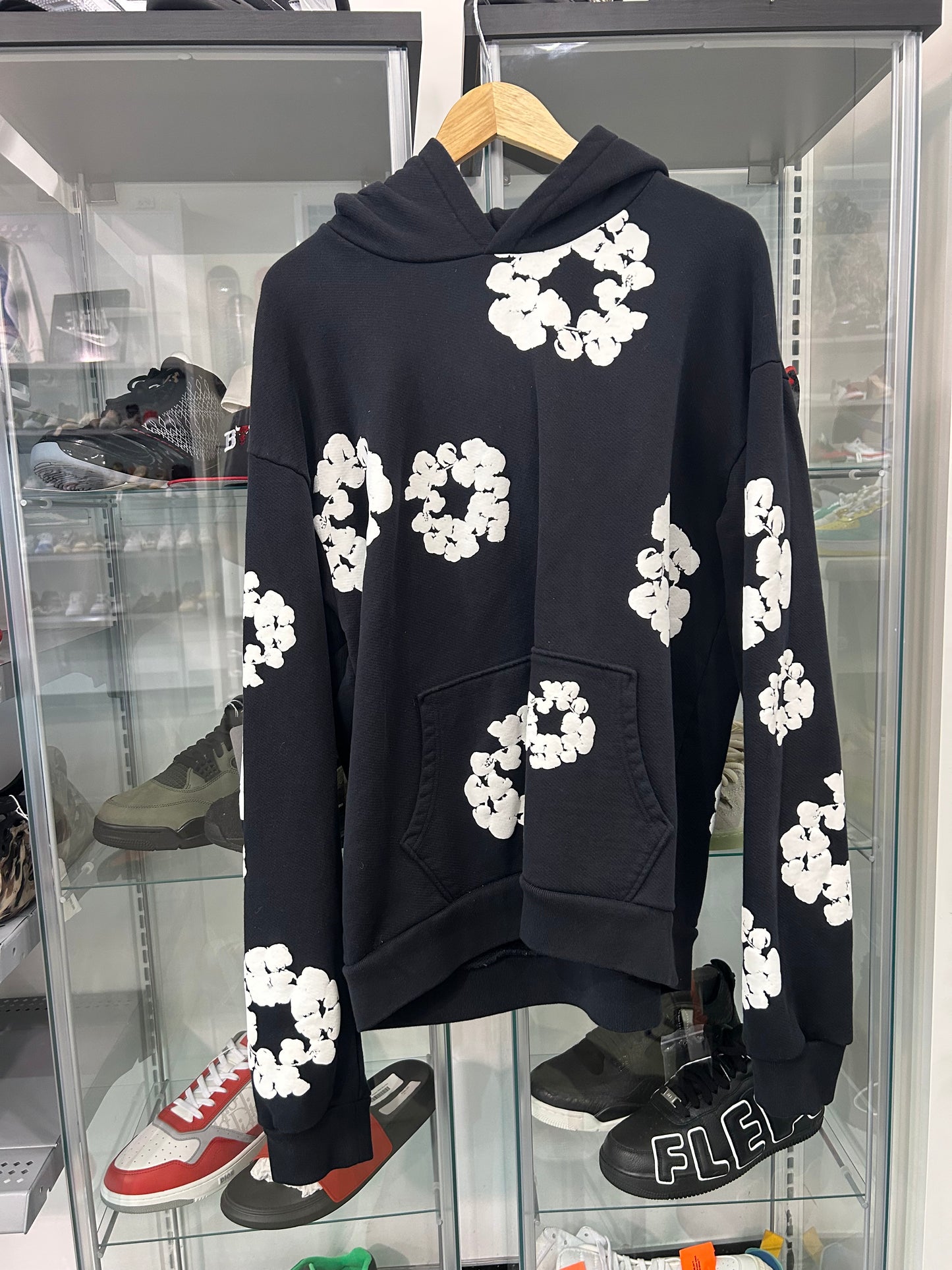 PREOWNED Denim Tears The Cotton Wreath Sweatshirt Black Size XL