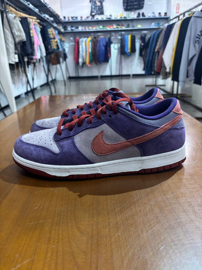 Preowned Nike Dunk Low Plum