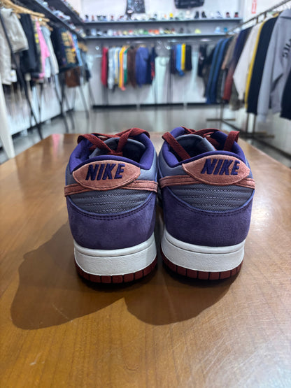 Preowned Nike Dunk Low Plum