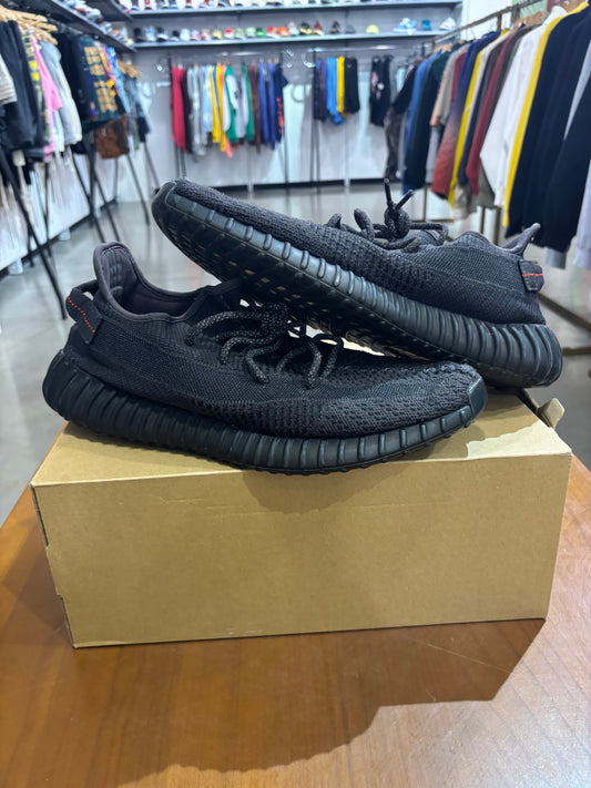 Preowned Yeezy 350 V2 Black Non Reflective