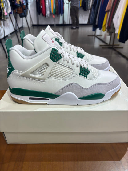 Air Jordan 4 SB Pine Green