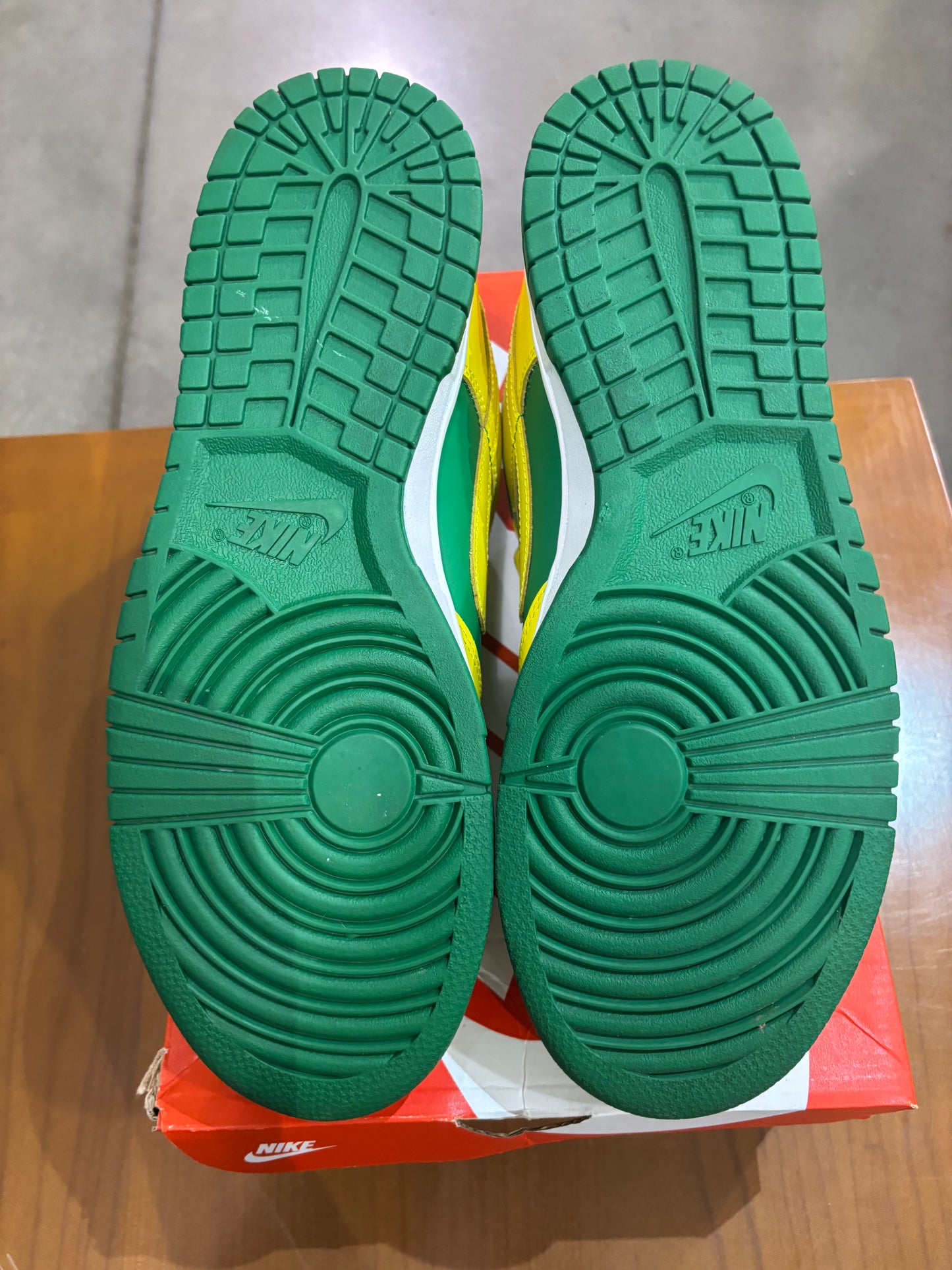 Preowned Nike Dunk Low Reverse Brazil