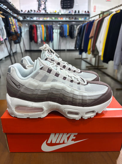 Nike Air Max 95 Phantom Silt Red