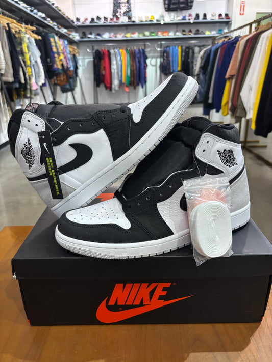 Air Jordan 1 Bleached Coral