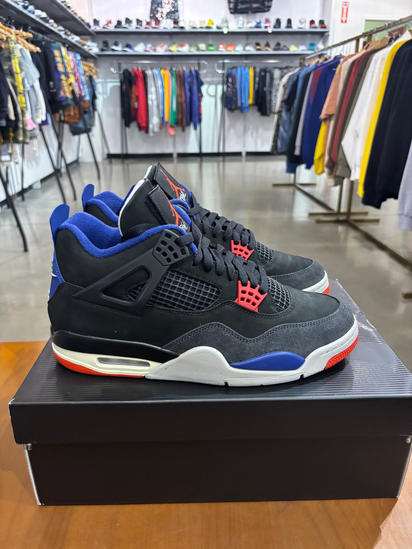 Air Jordan 4 Rare Air (Gold Letters)
