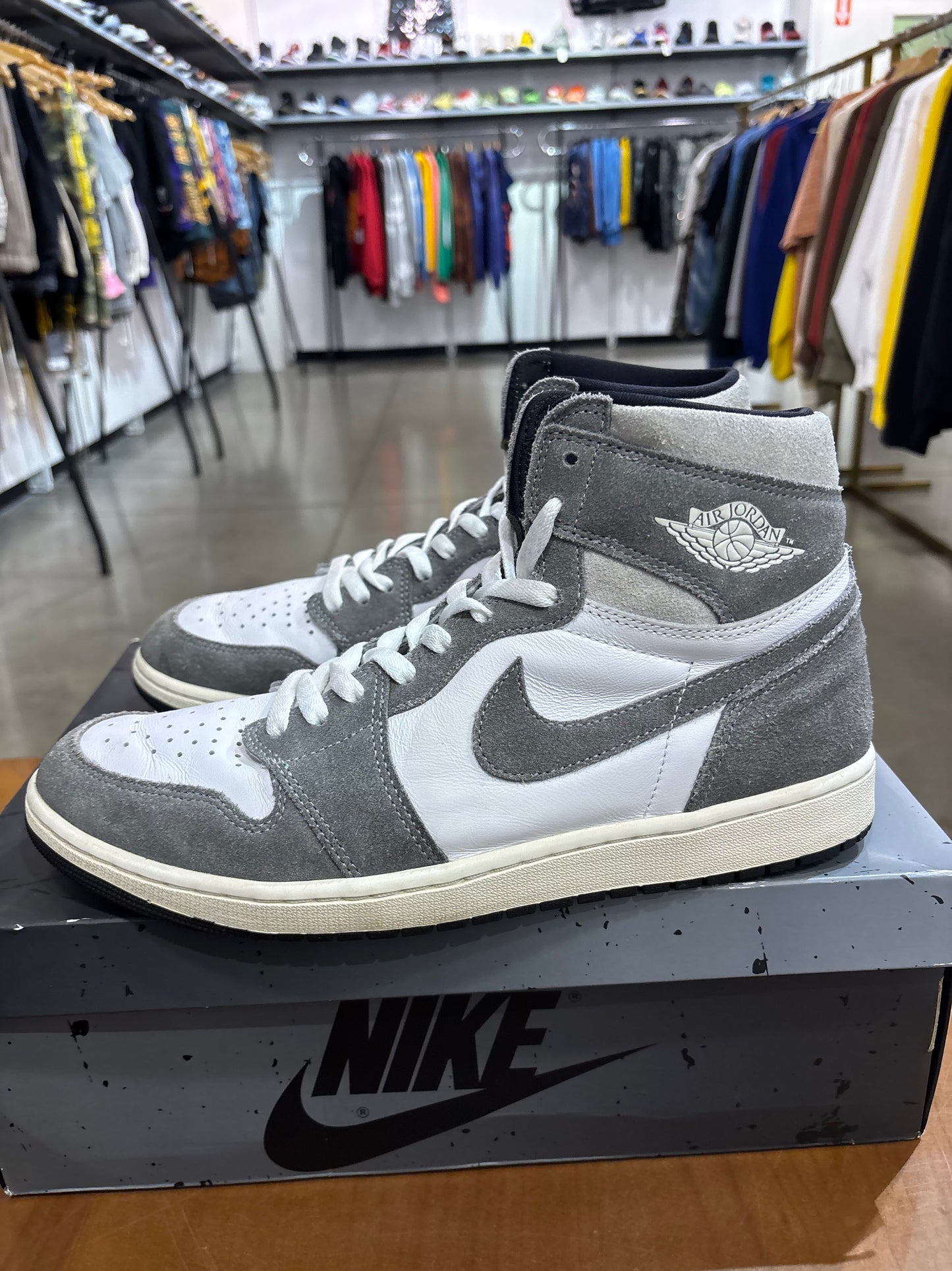 Preowned Air Jordan 1 Washed Black