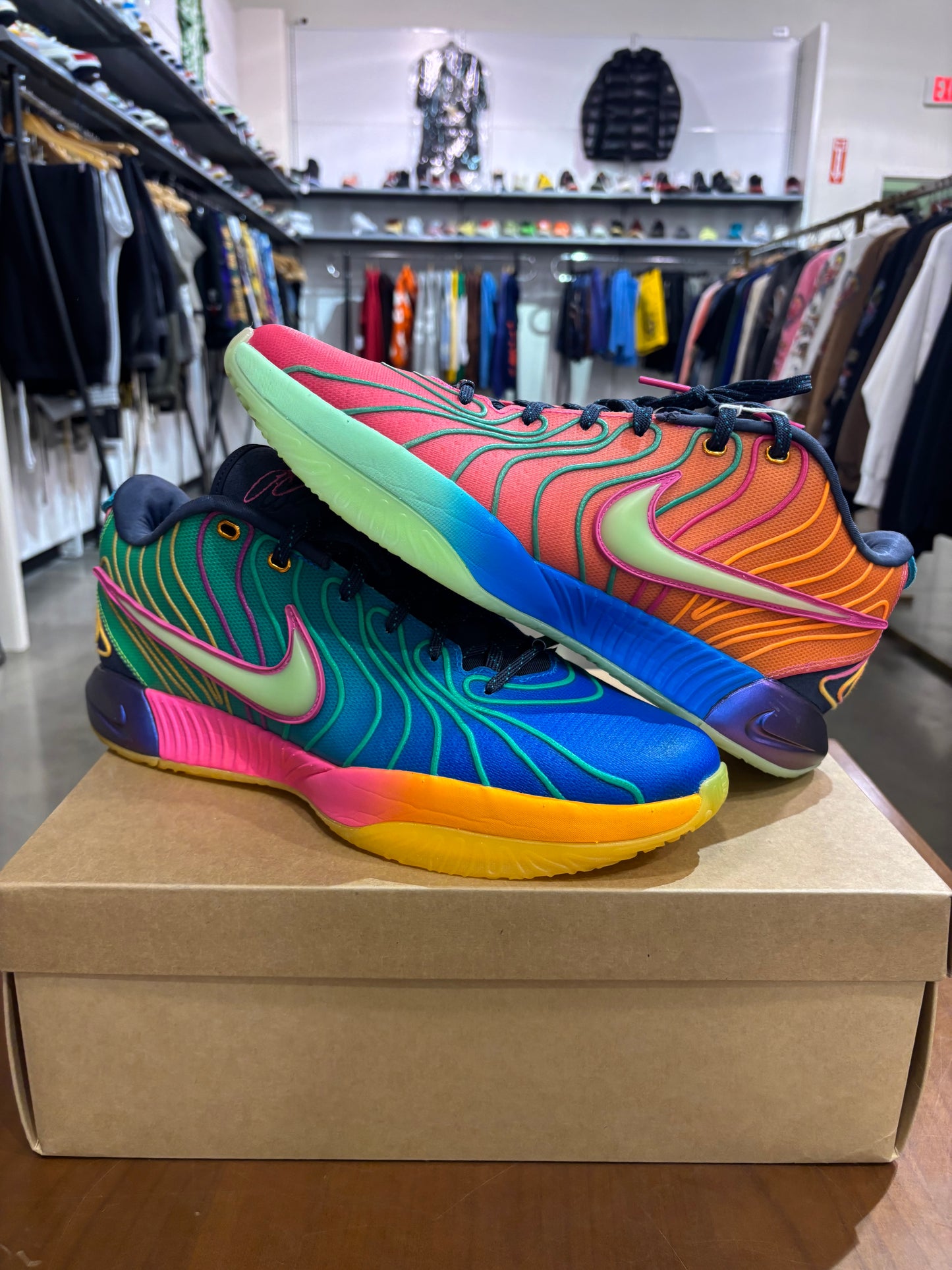 Preowned Lebron 21 Optimism