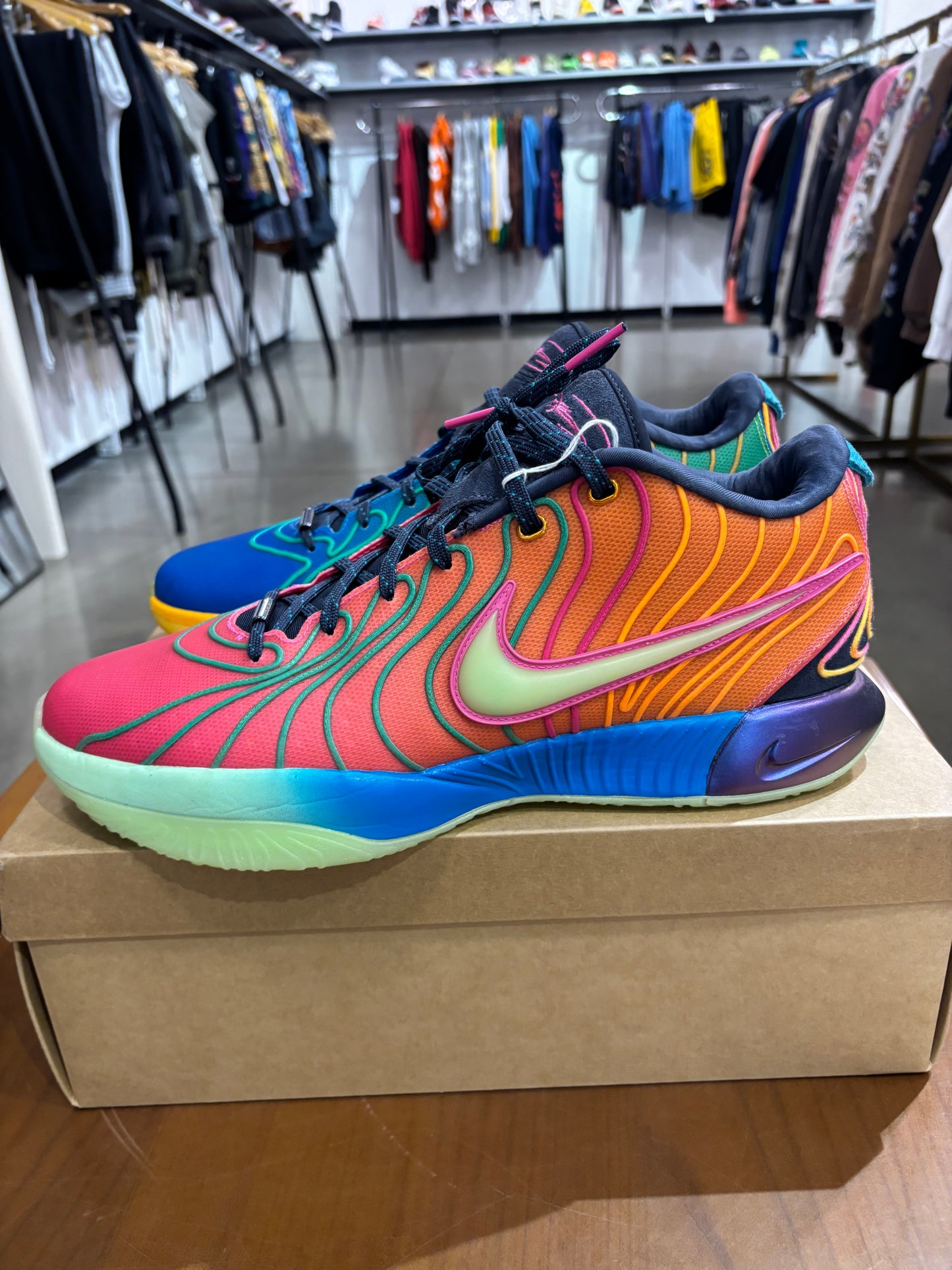 Preowned Lebron 21 Optimism