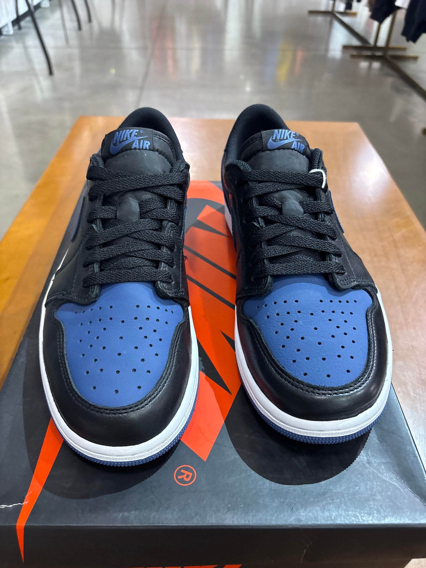 Preowned Air Jordan 1 Low Mystic Navy