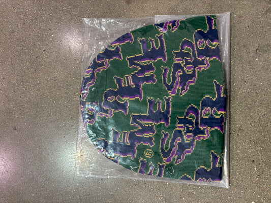Supreme Slanted Gothic Outline Beanie Green
