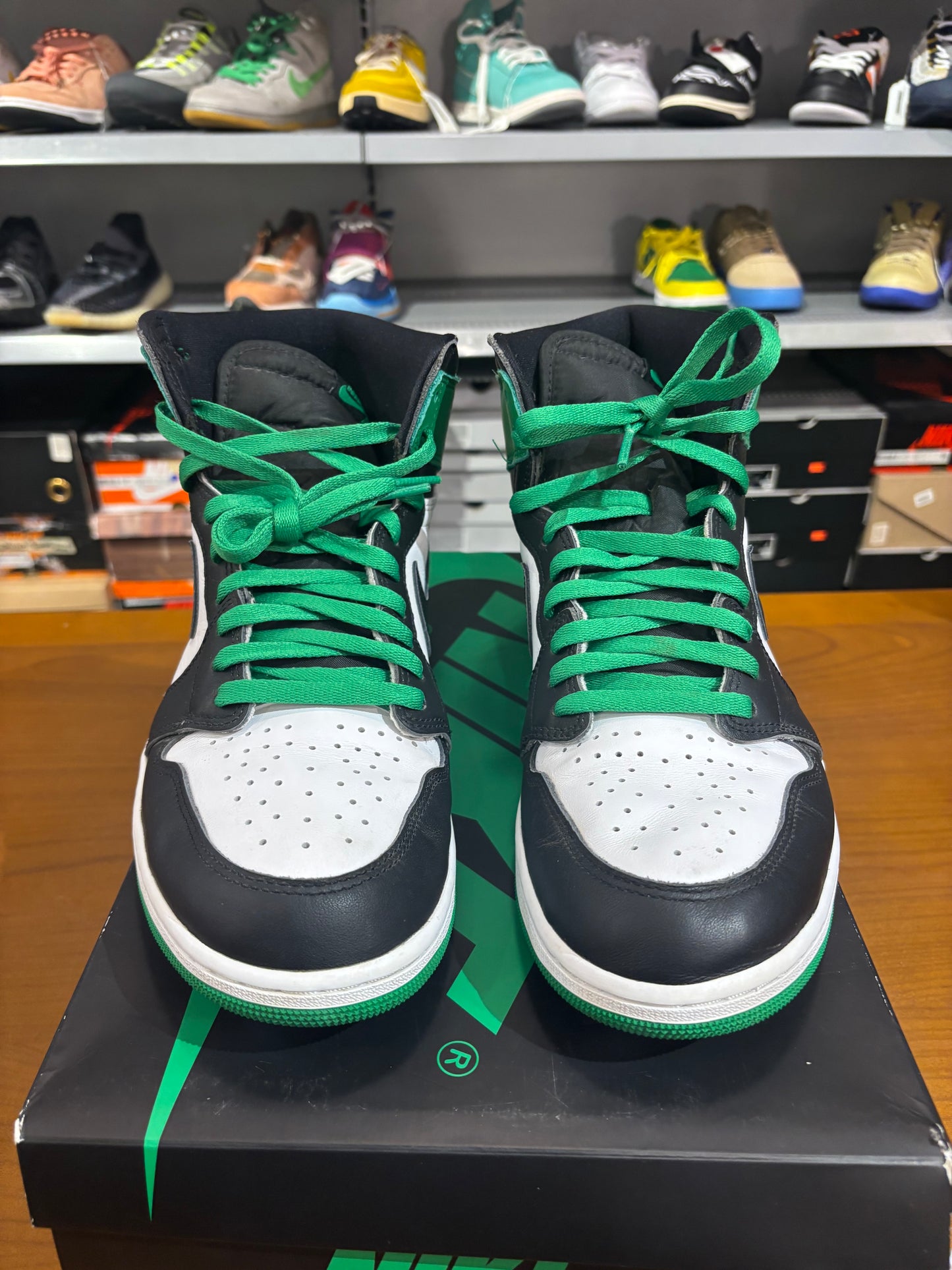 Preowned Air Jordan 1 Lucky Green