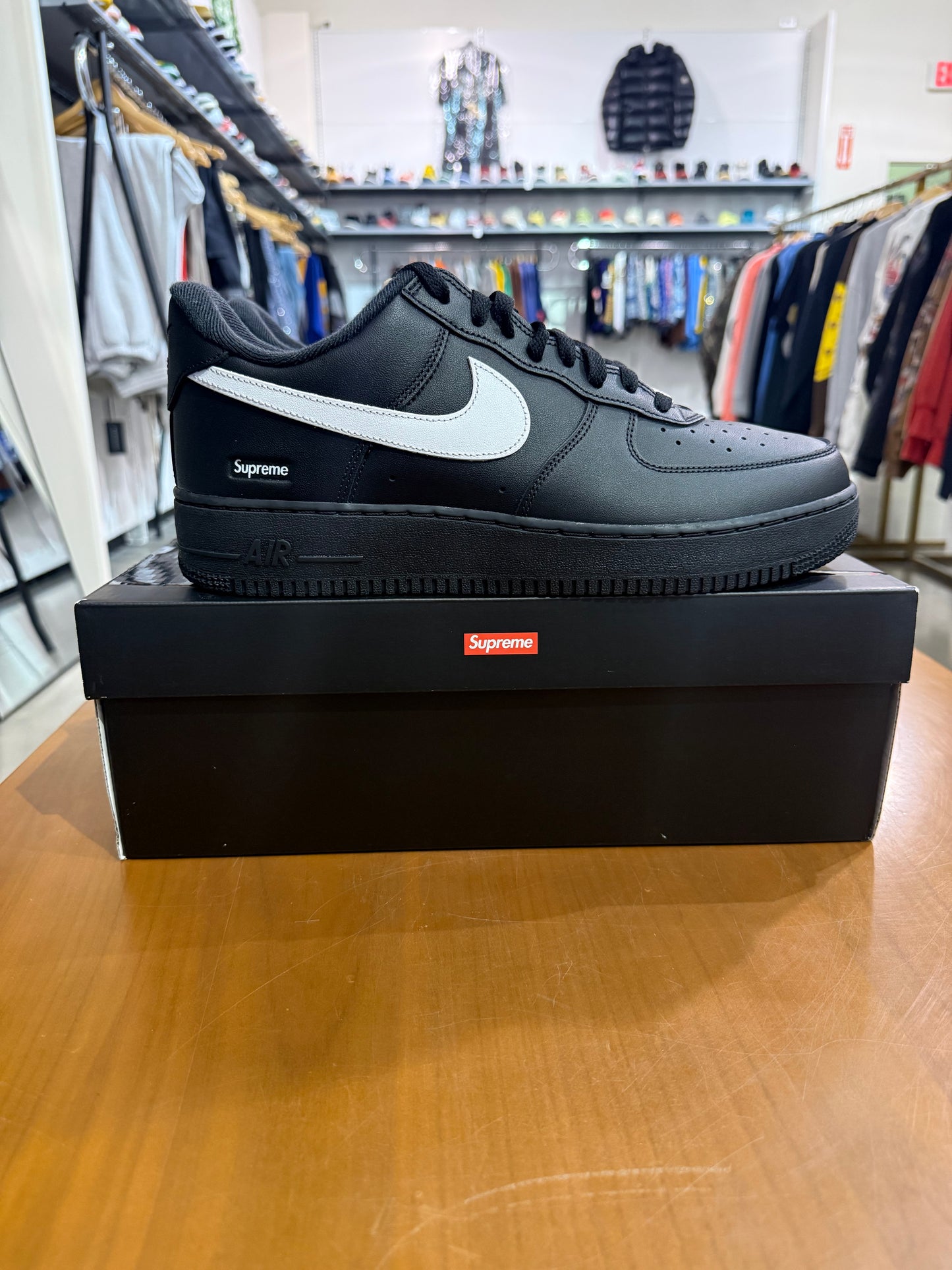 Supreme Air Force 1 Low Black White