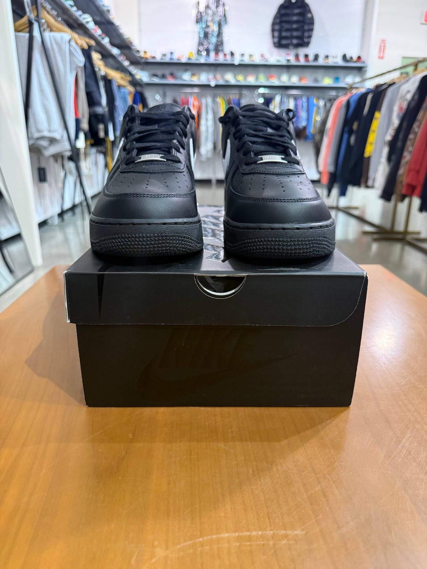 Supreme Air Force 1 Low Black White