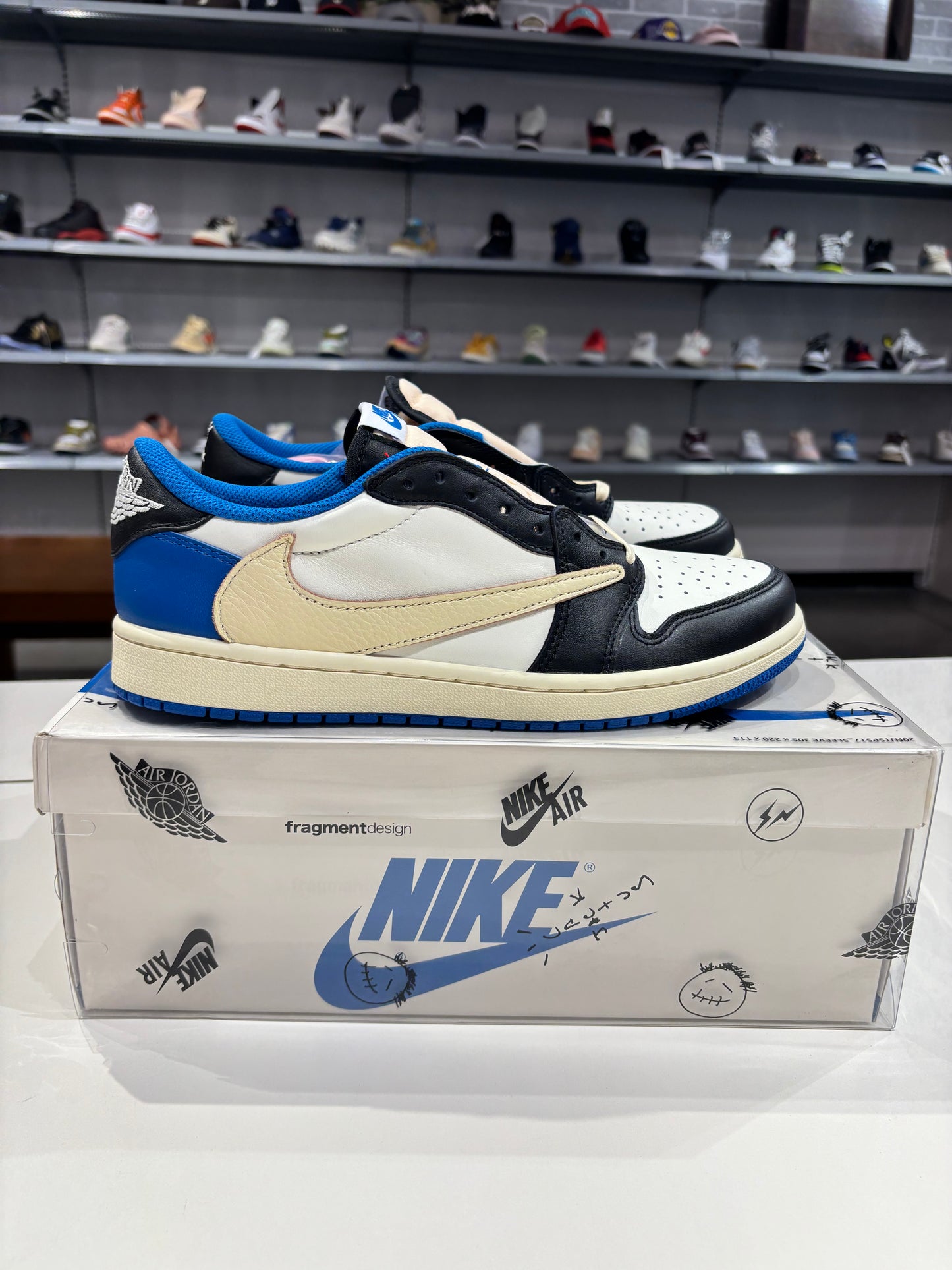 Travis Scott Air Jordan 1 Low Fragment