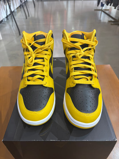 Nike SB Dunk High Wu-Tang