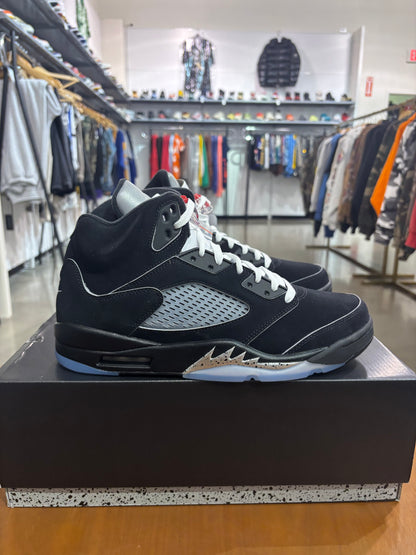 Air Jordan 5 Black Metallic Reimagined