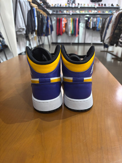 Air Jordan 1 Mid Lakers