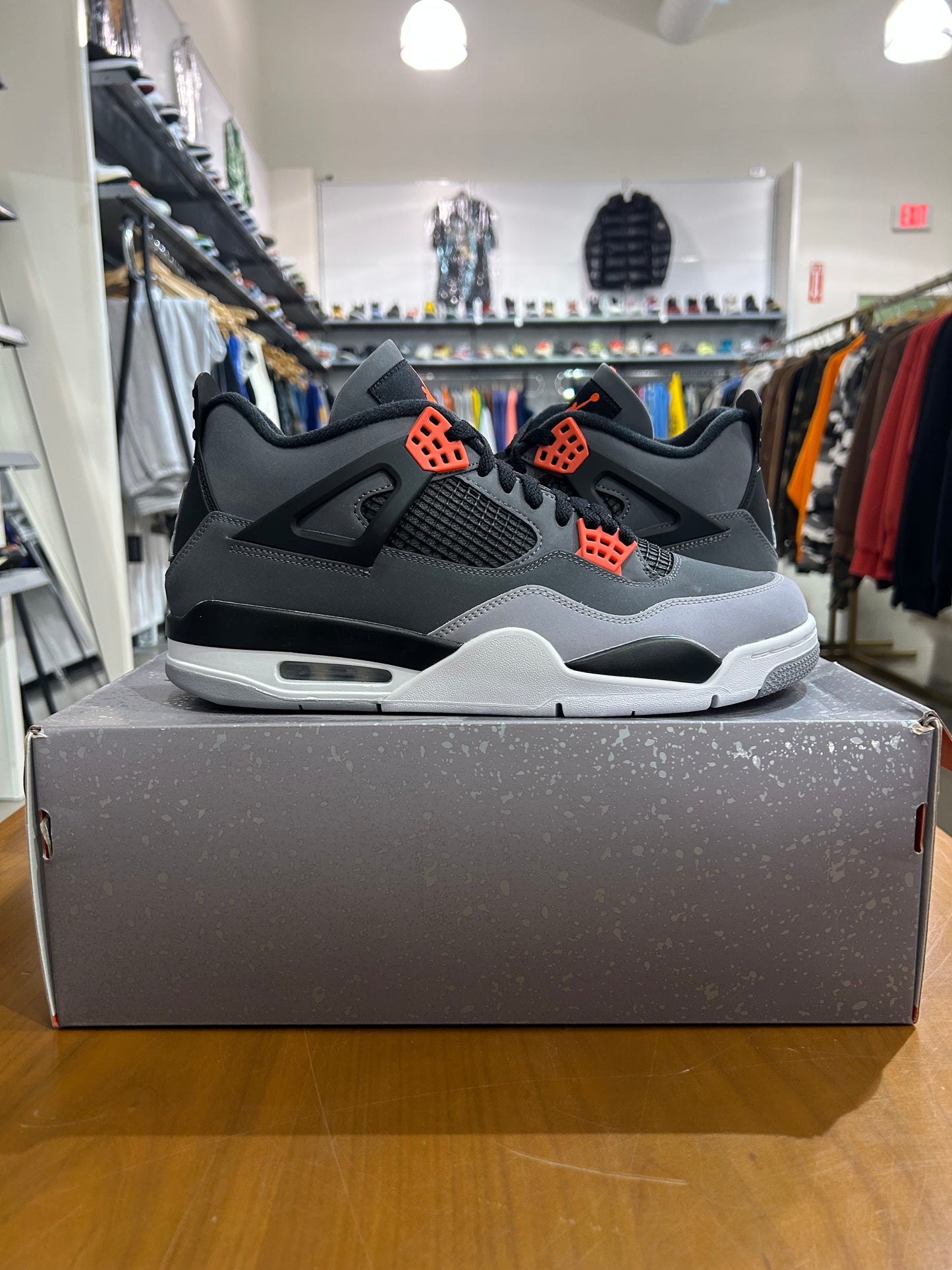 Air Jordan 4 Infrared