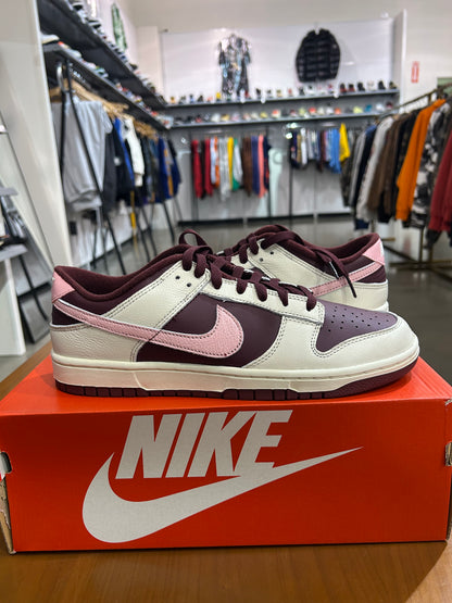 Nike Dunk Low Valentines Day
