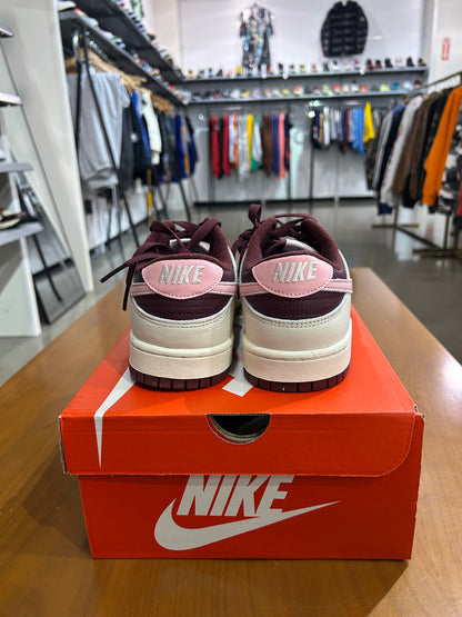 Nike Dunk Low Valentines Day