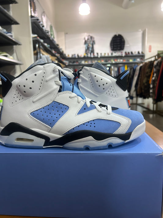 Air Jordan 6 UNC
