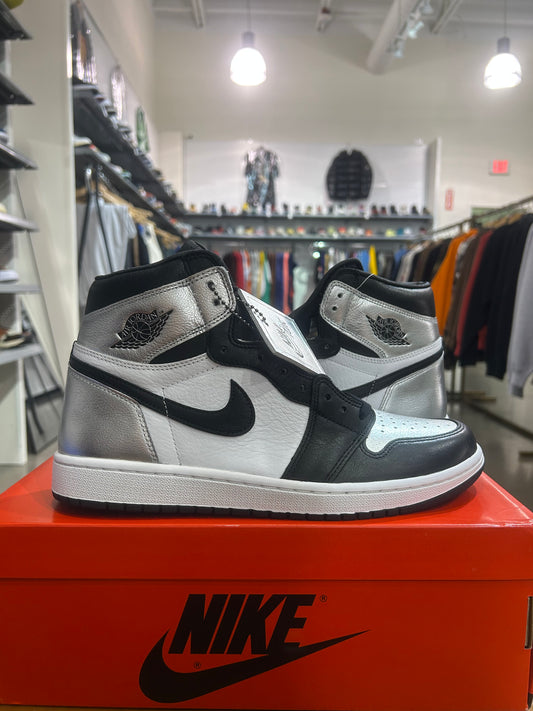 Air Jordan 1 Silver Toe