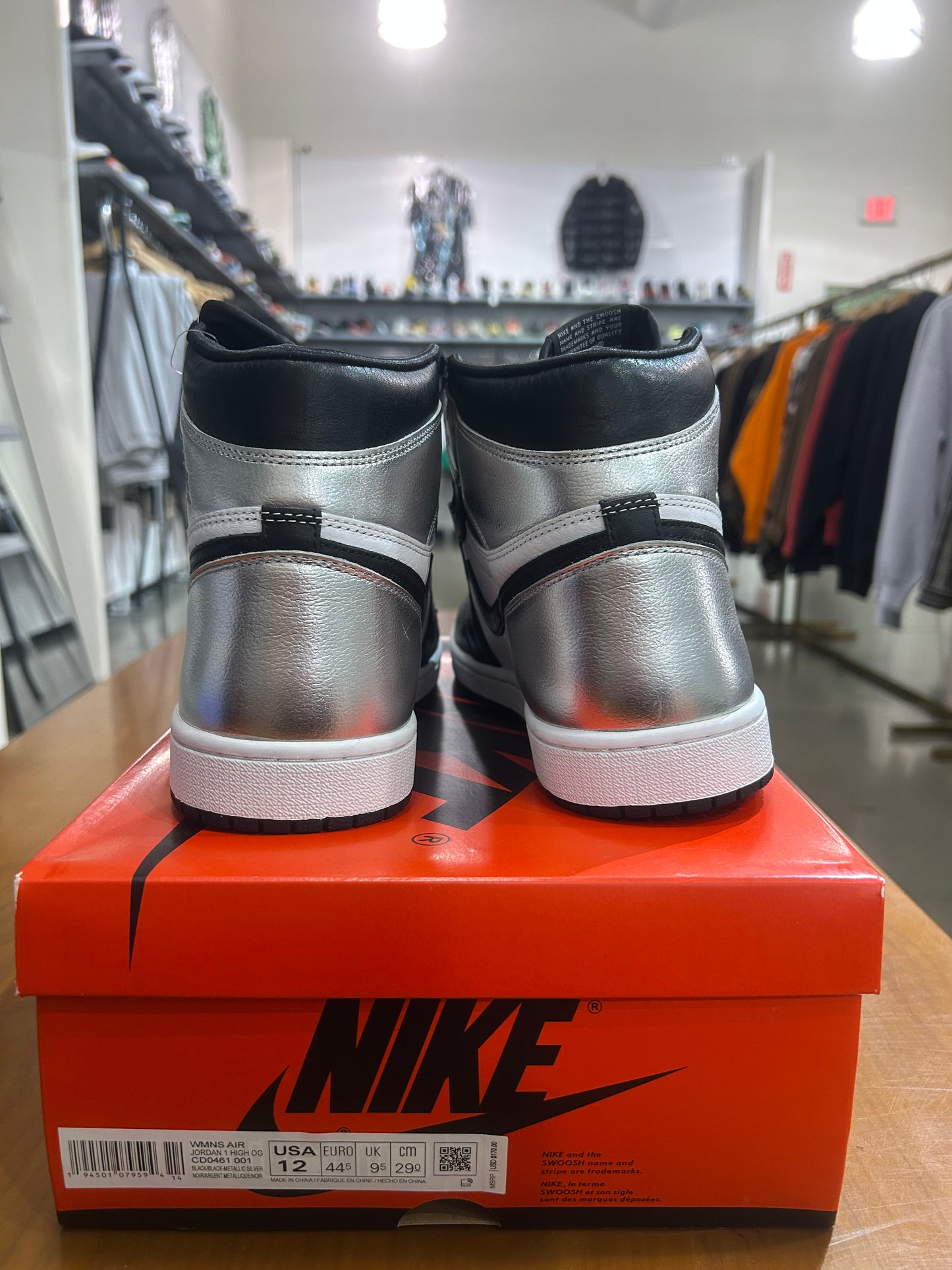 Air Jordan 1 Silver Toe