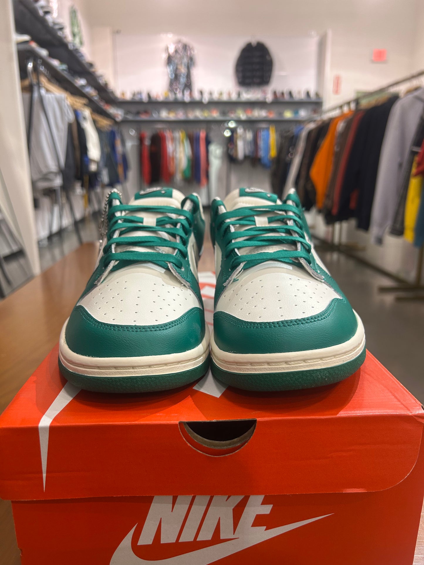 Nike Dunk Low Lottery Malachite Green