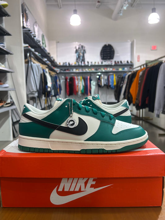 Nike Dunk Low Lottery Malachite Green