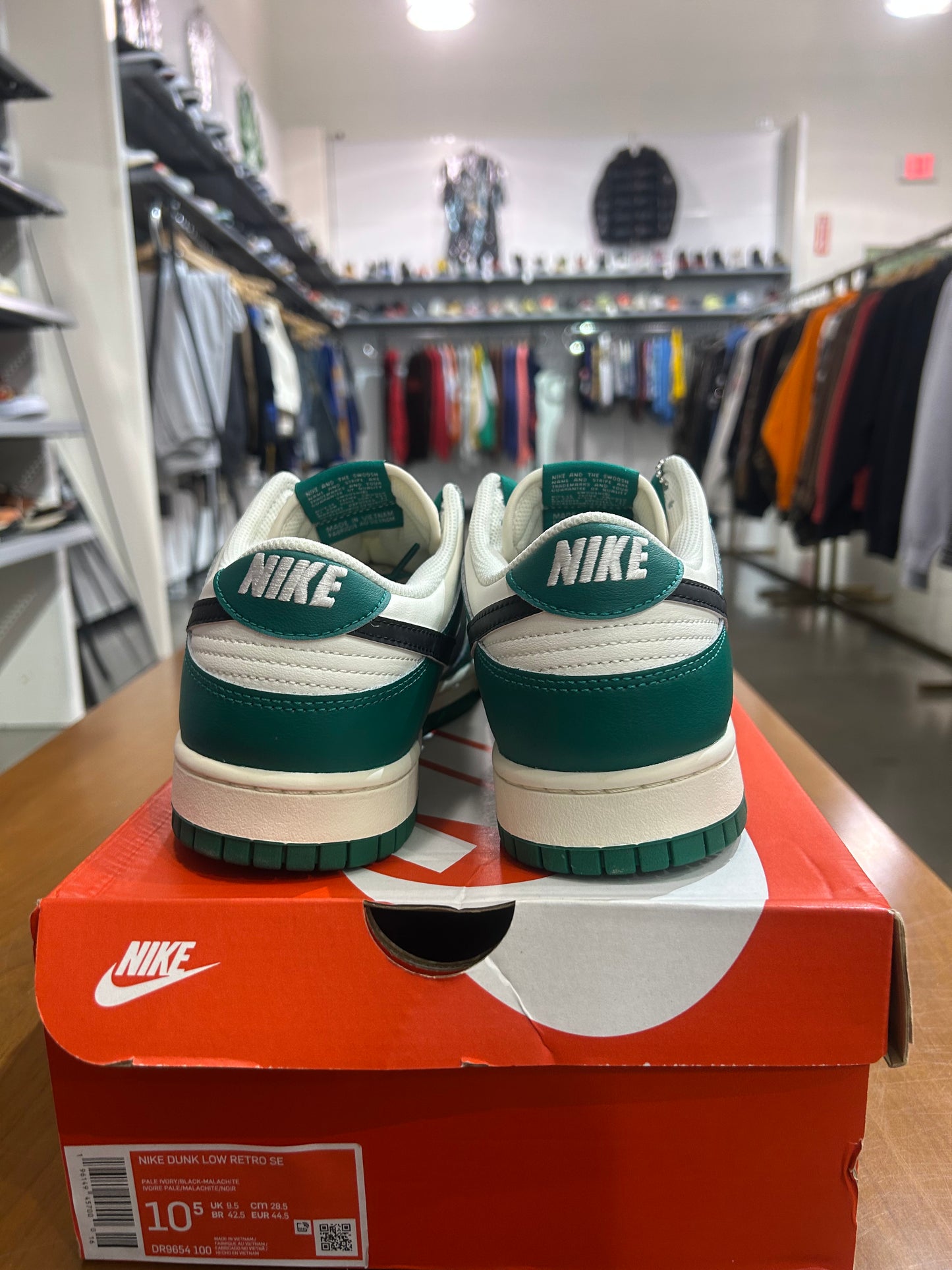 Nike Dunk Low Lottery Malachite Green