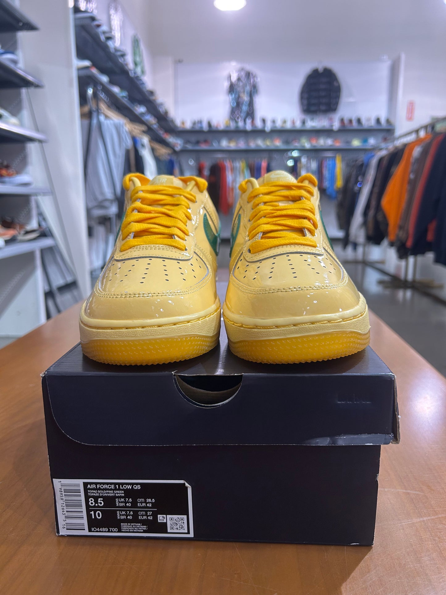 Nike Air Force 1 Low Patent Leather Topaz Gold Pine Green