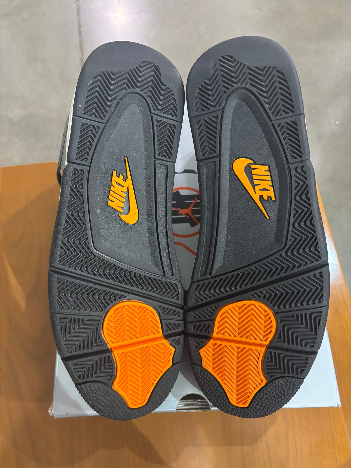Preowned Air Jordan 4 Undefeated