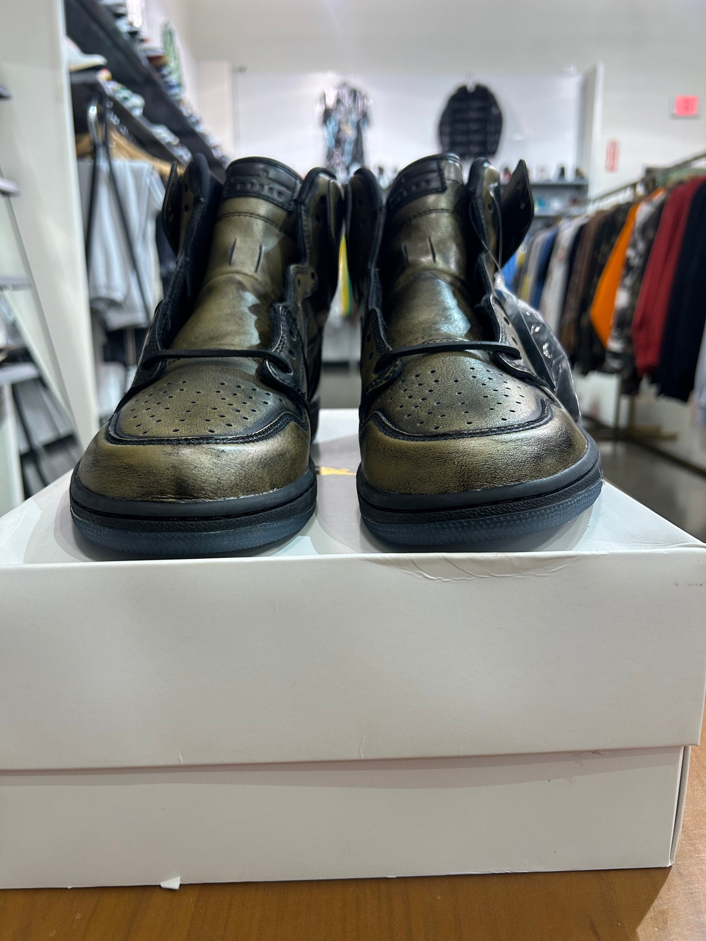 Air Jordan 1 Wings