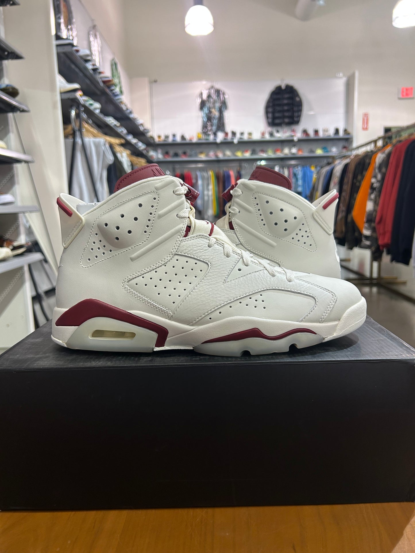 Air Jordan 6 Maroon