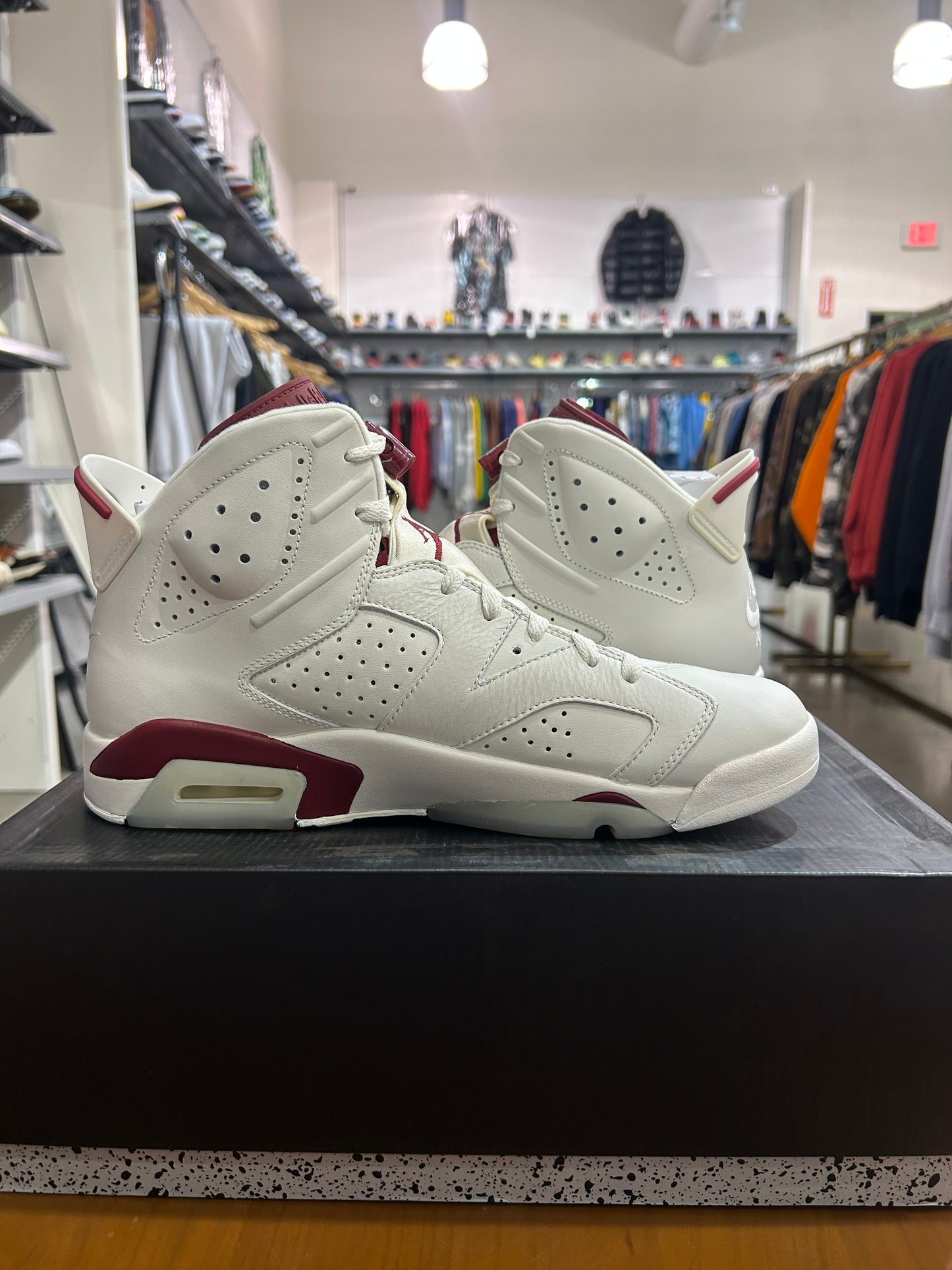 Air Jordan 6 Maroon