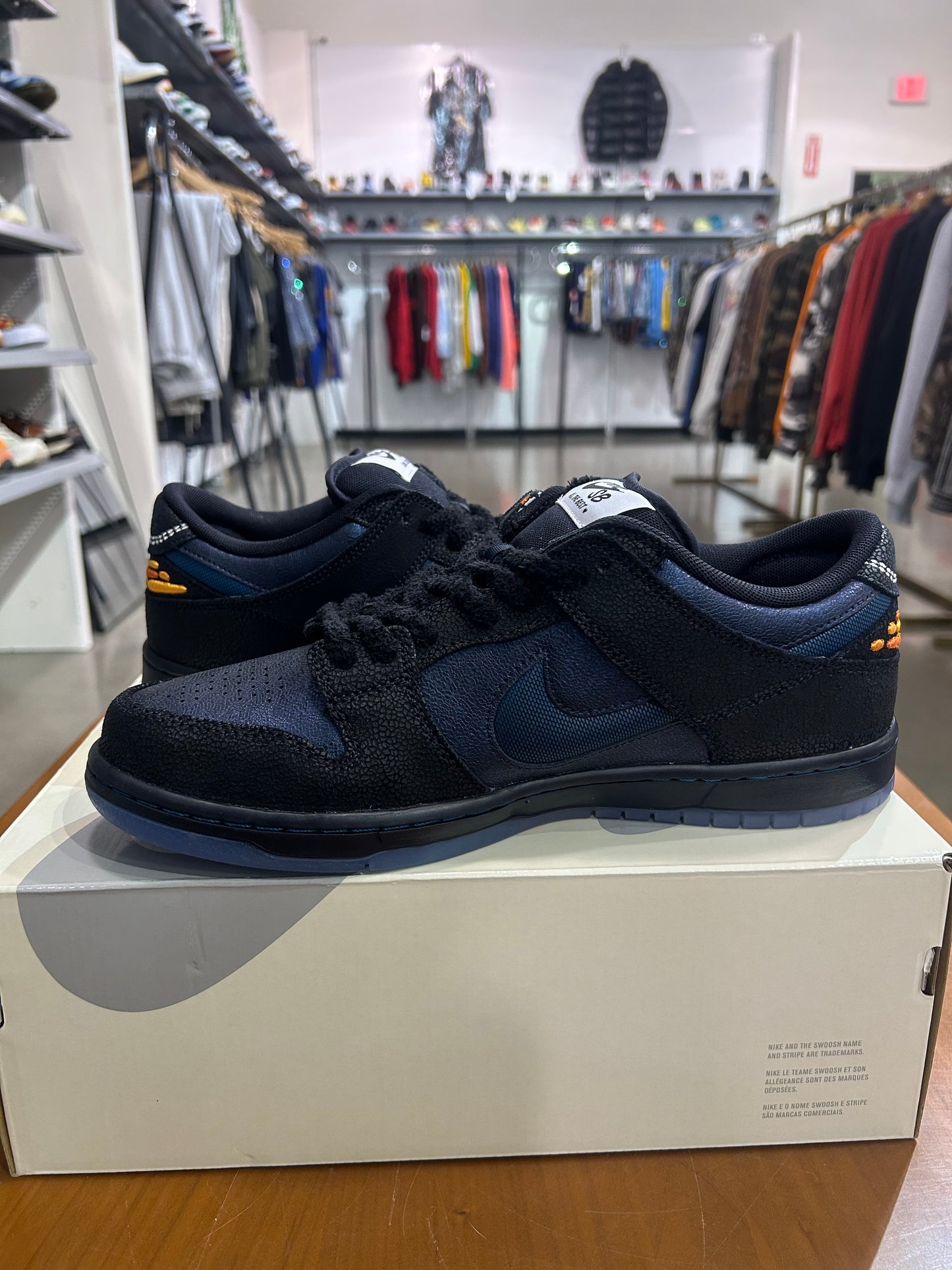 Nike SB Dunk Low Bluetile Skateboards