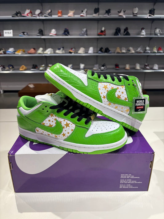 Nike SB Dunk Low Stars Mean Green