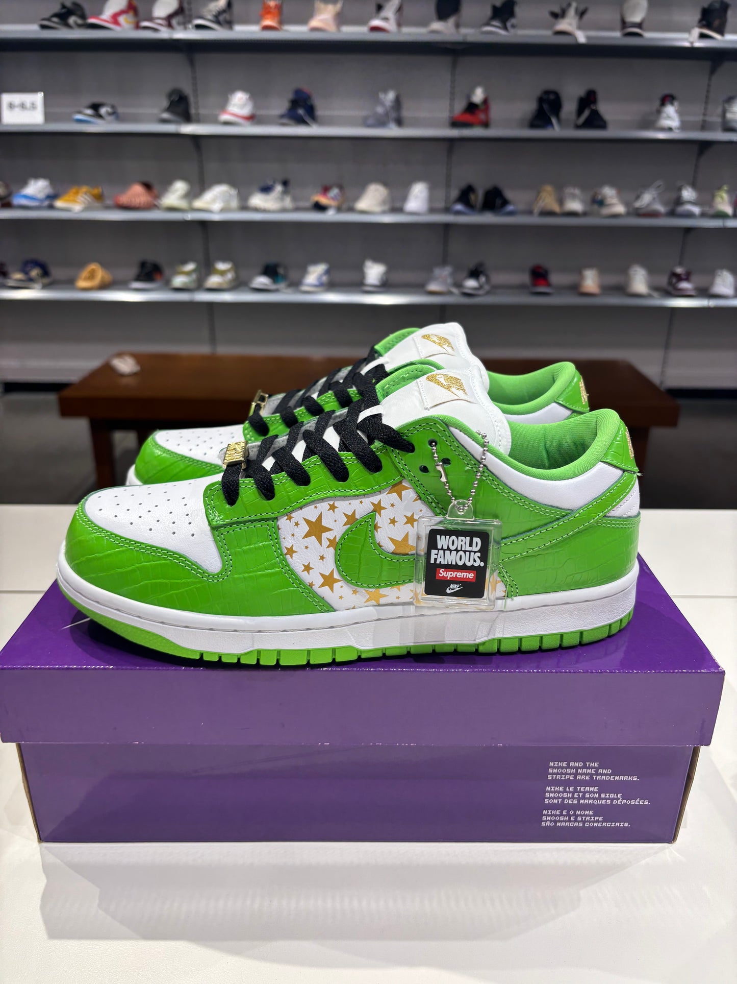 Nike SB Dunk Low Stars Mean Green
