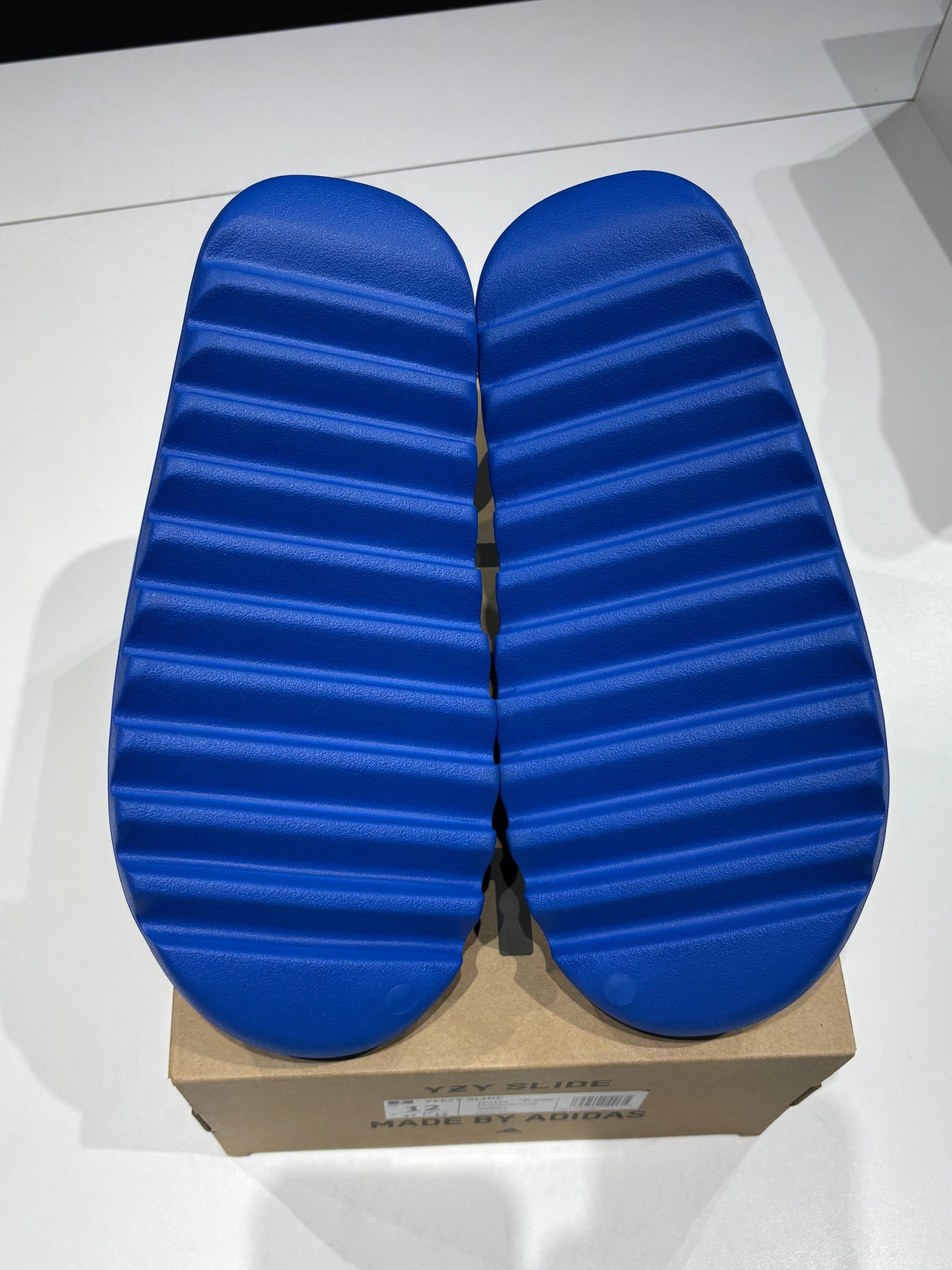 Yeezy Slide Azure