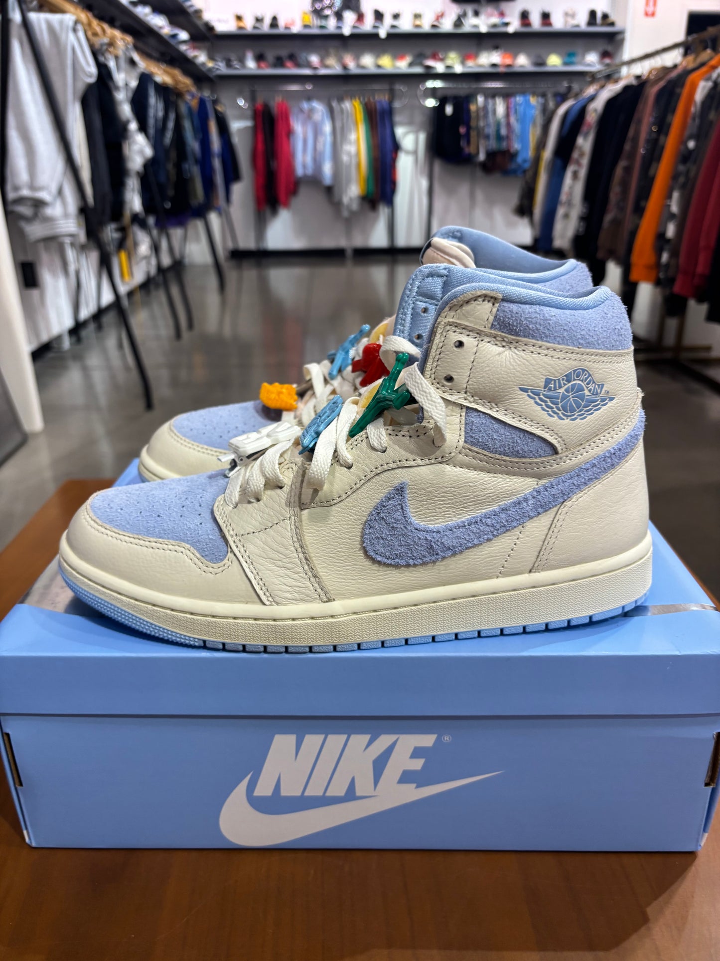 Air Jordan 1 Pale Ivory Physic Blue